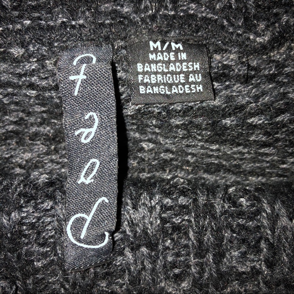 Sweater Dress - Picture 9 of 11